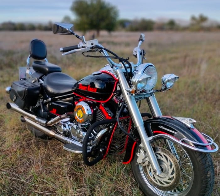 Alquiler De Motos Custom En Mallorca DESERT EAGLE 650